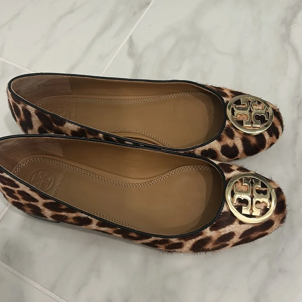 Tory Burch animal print shoes - Picture 2 of 8
